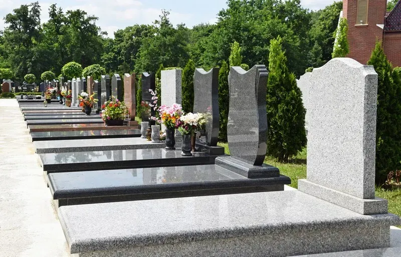 entreprise-pour-la-pose-de-caveau-dans-cimetiere